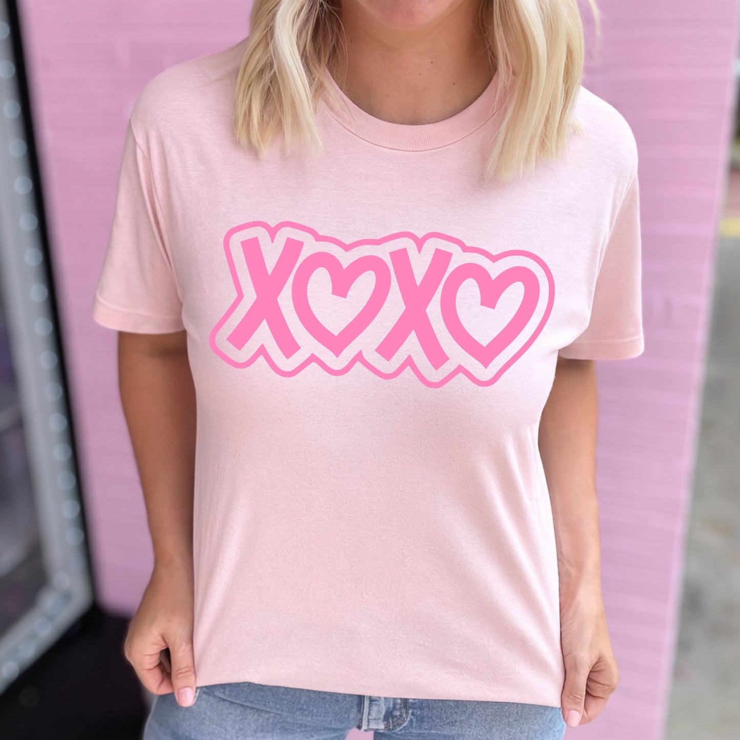 Womens Pink XOXO Tshirt Valentines Day