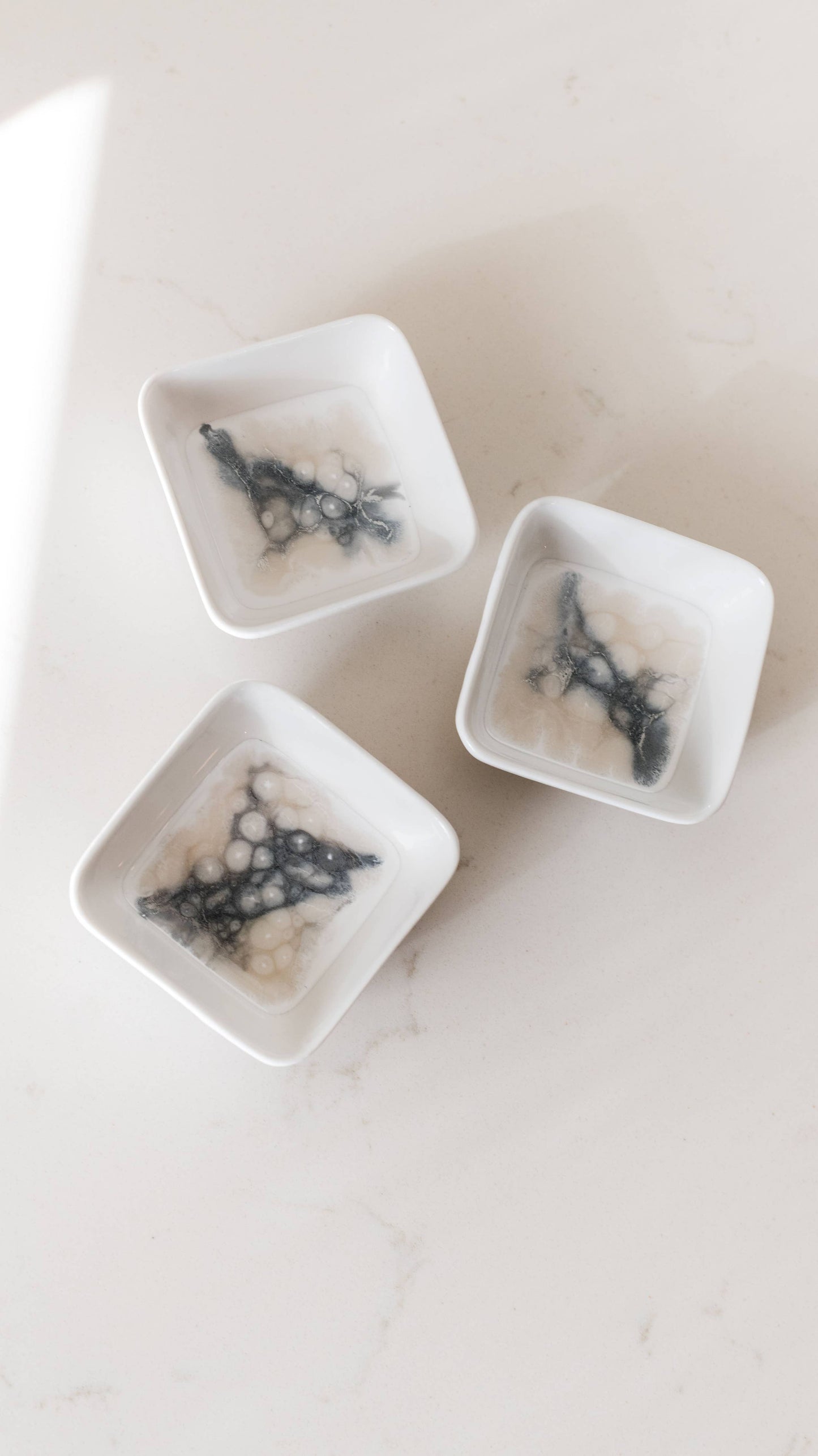 Resin Accented Ceramic Dipping Bowls