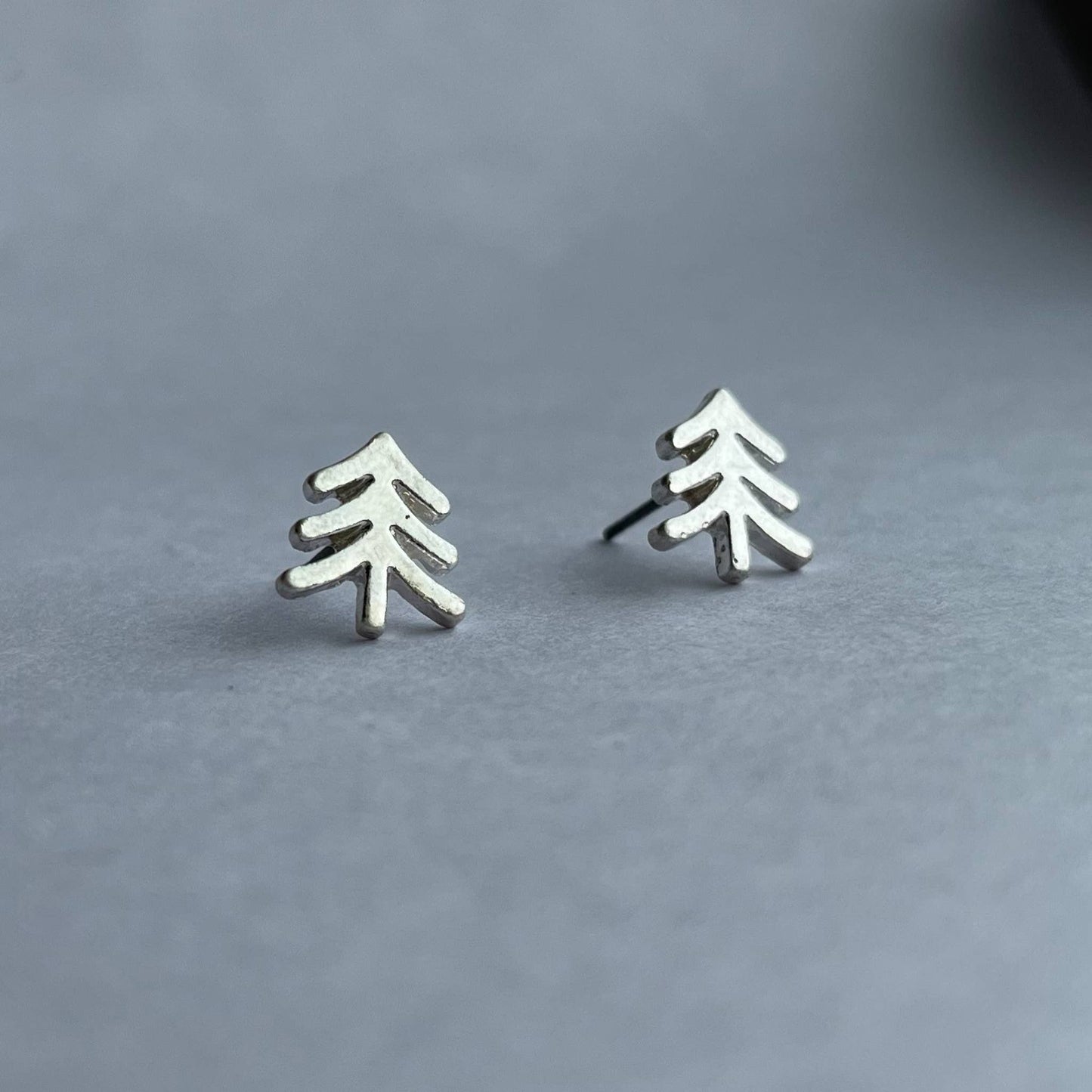 Tree Stud Bud Stud Earrings