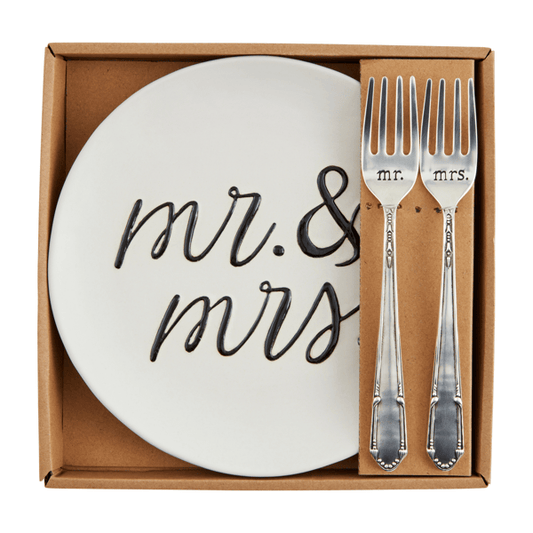 Mr. And Mrs. Cake Plate Set by Mudpie at Luxe & Bow