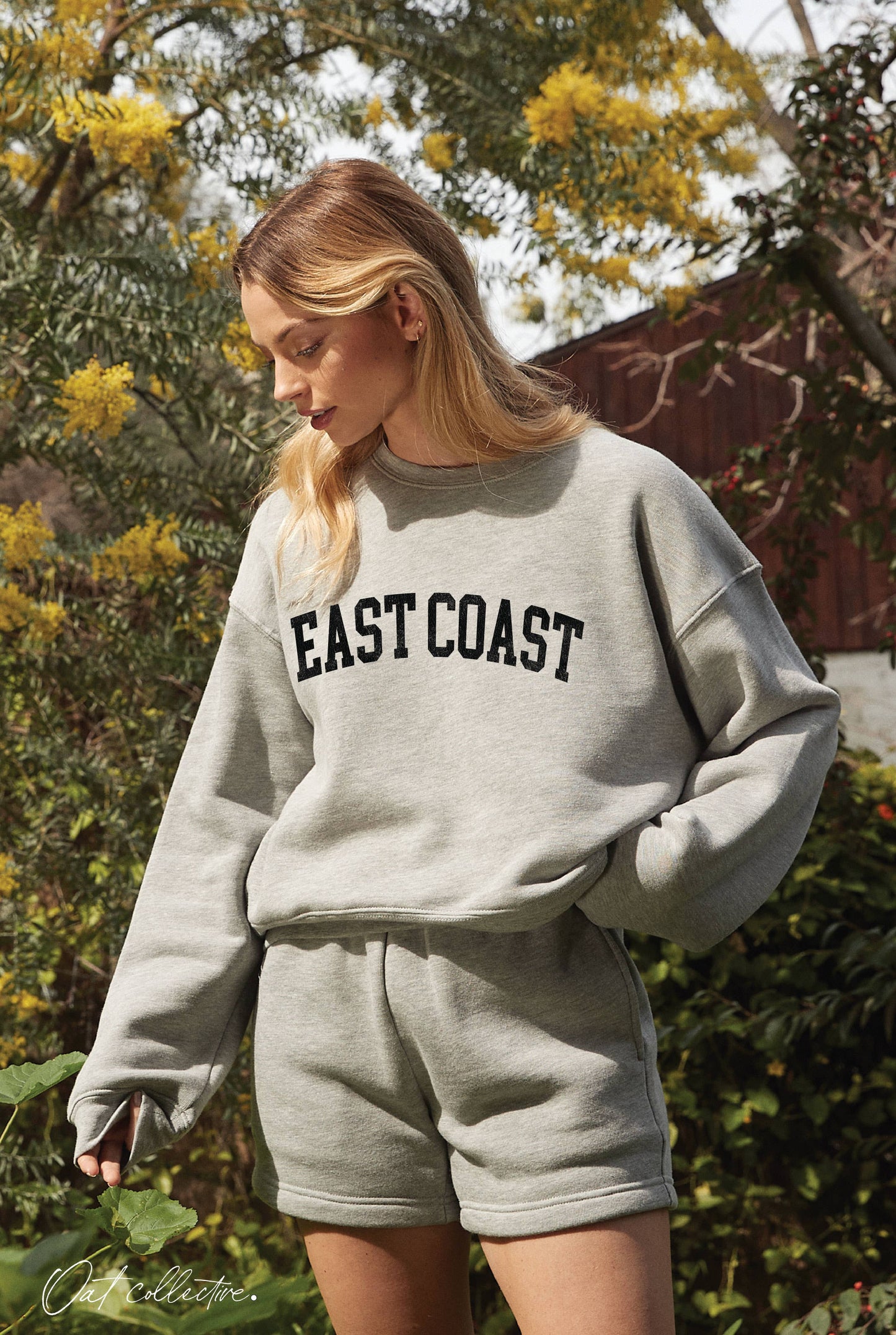 EAST COAST Mid Graphic Sweatshirt