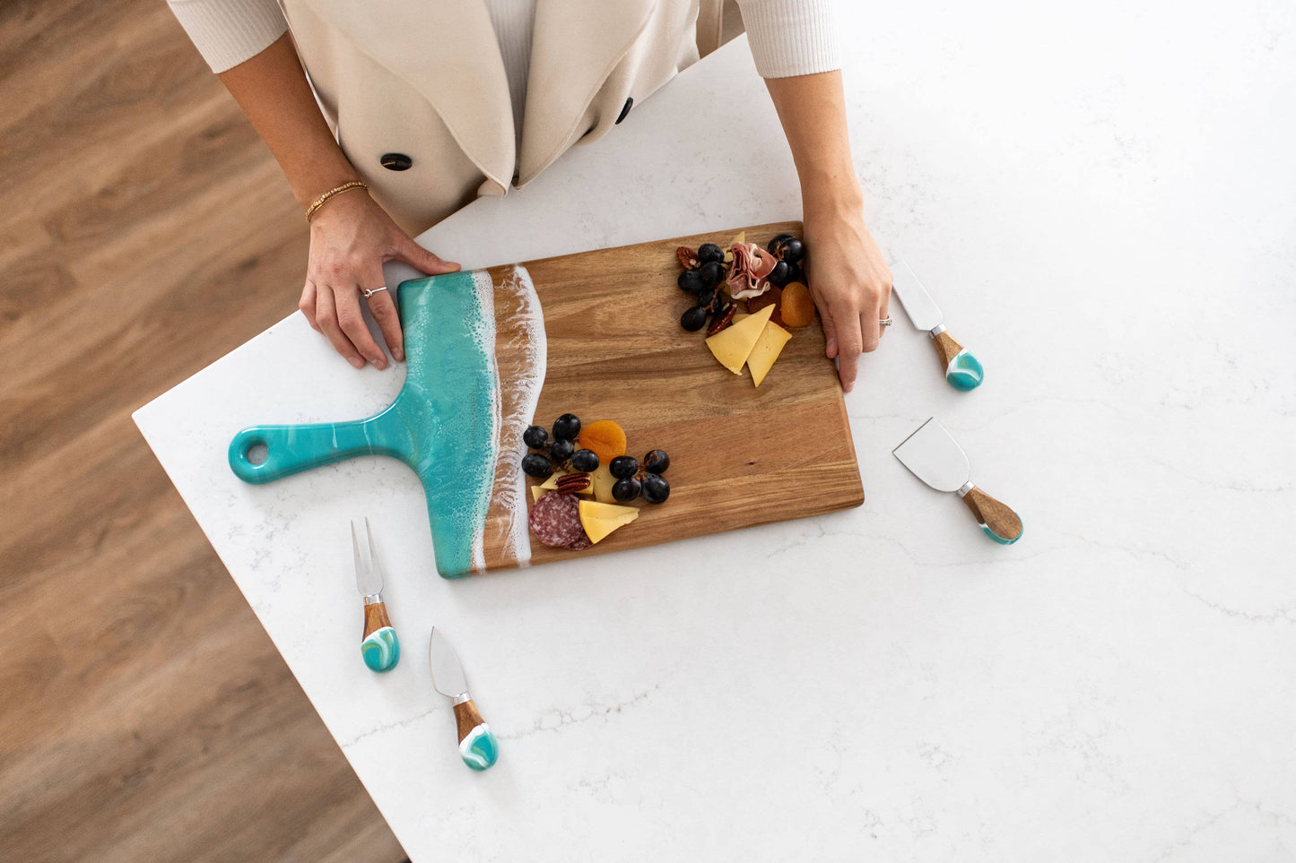 Resin Cheese / Charcuterie Board - Large 10"x20"