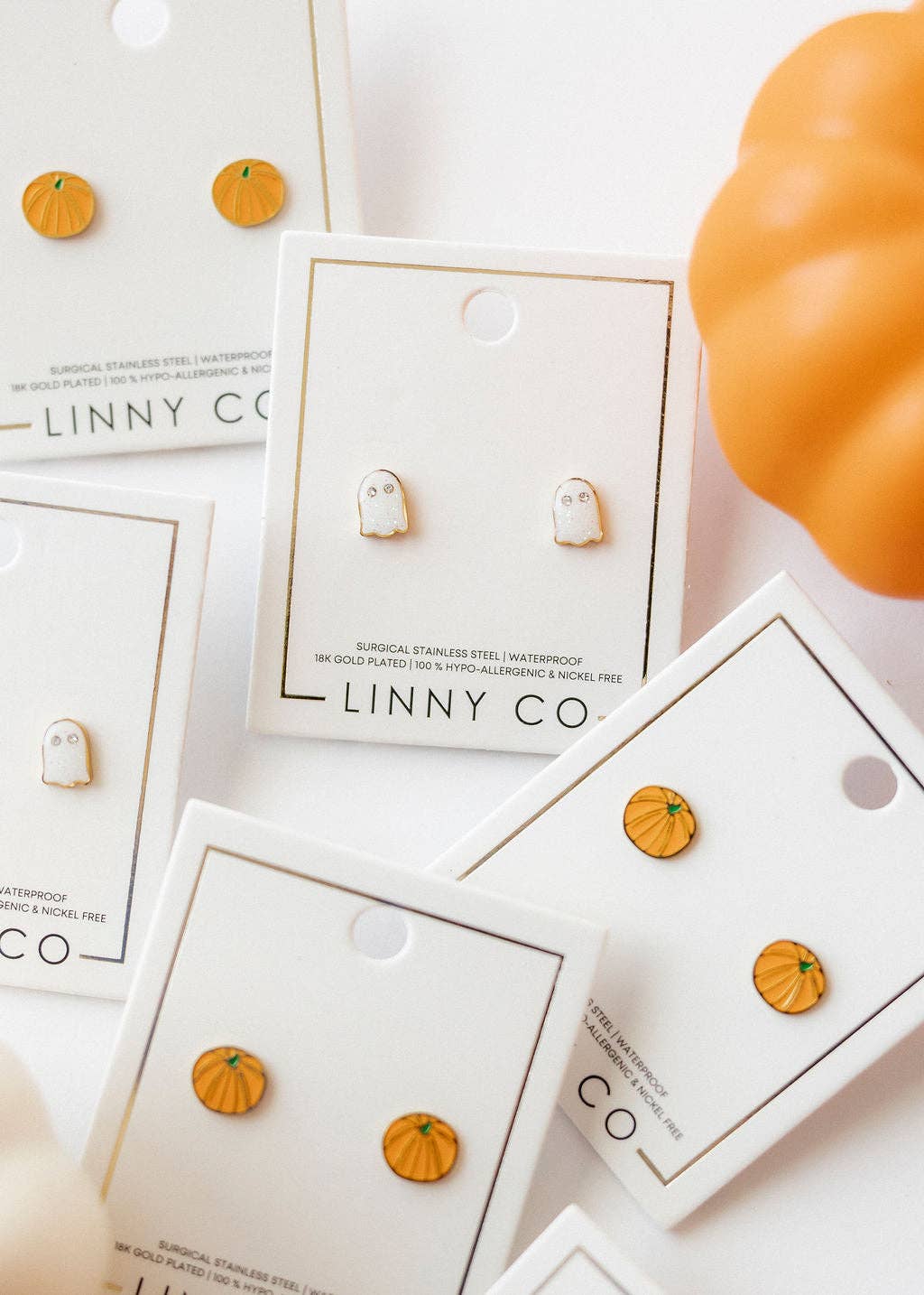 Screwback Stud Earrings - Ghost