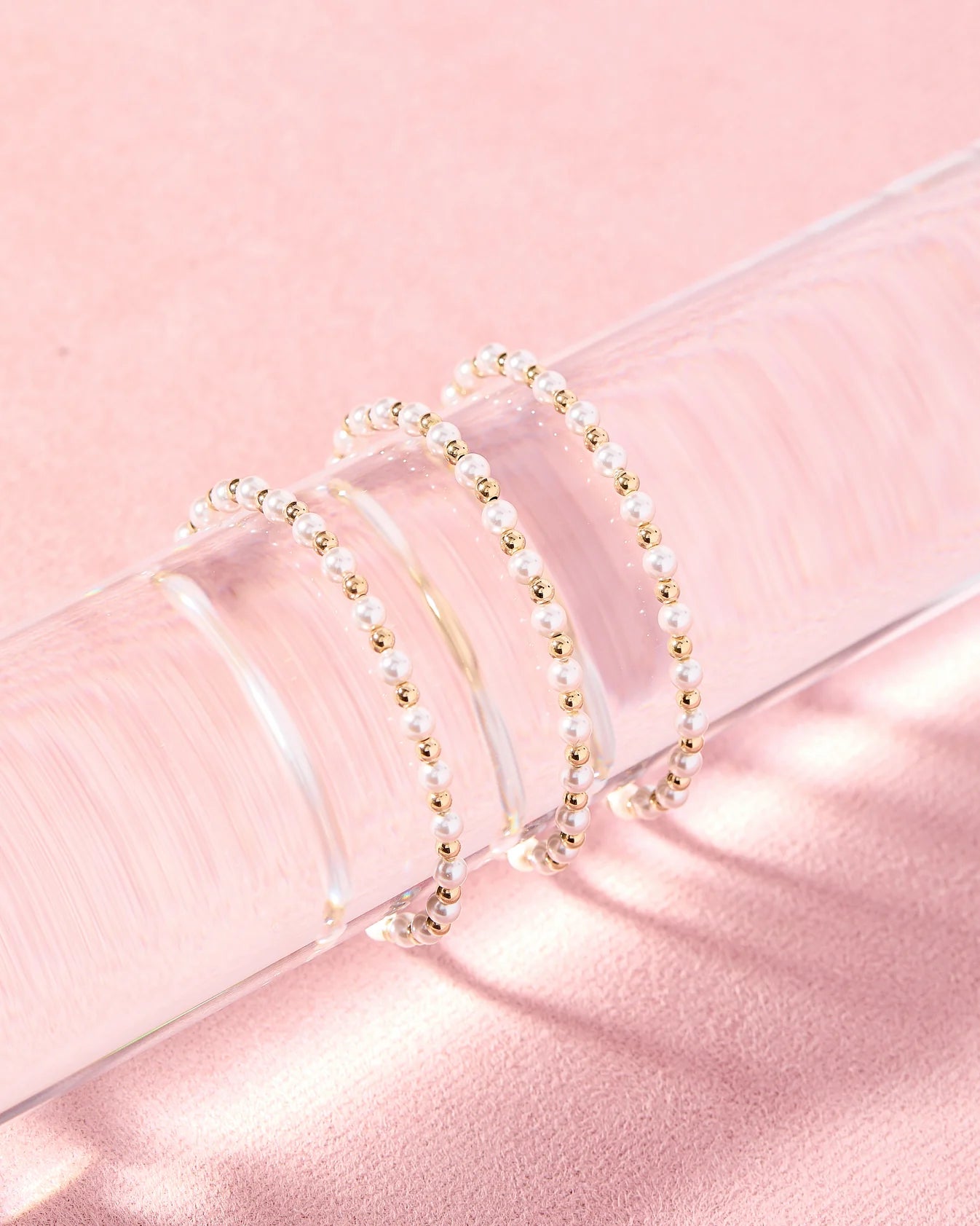 Luci Pearl Gold Bracelet