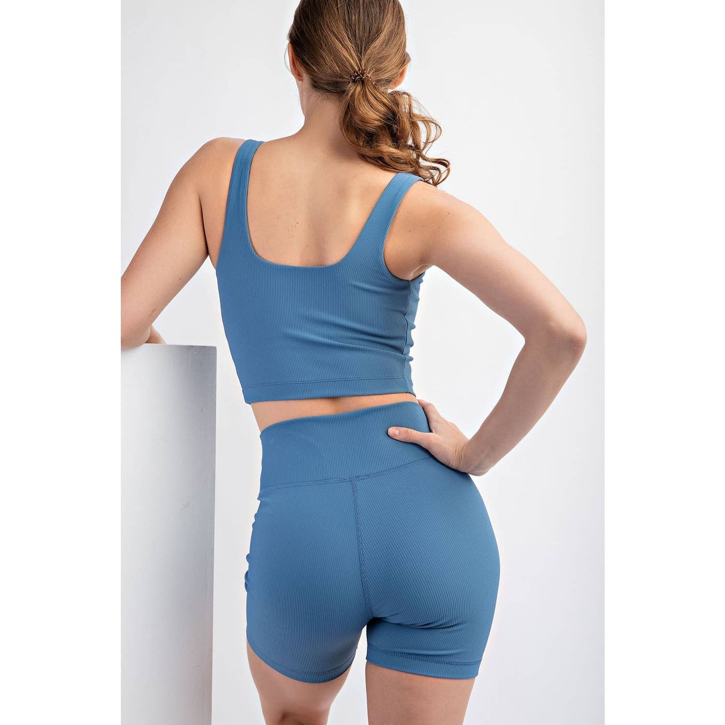 NYLON RIB SQUARE NECK SLEEVELESS CROP TOP